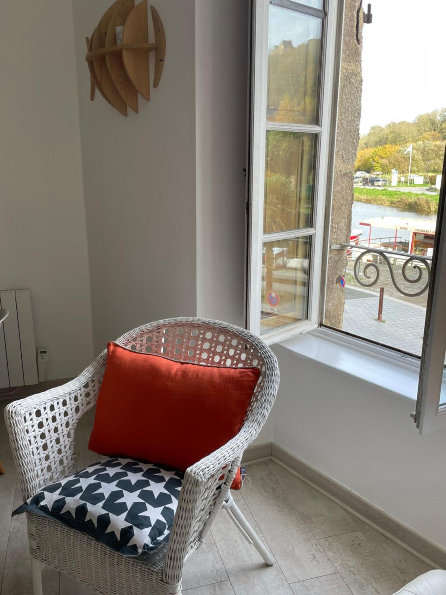 Appartement Au Port Dinan Exterior foto